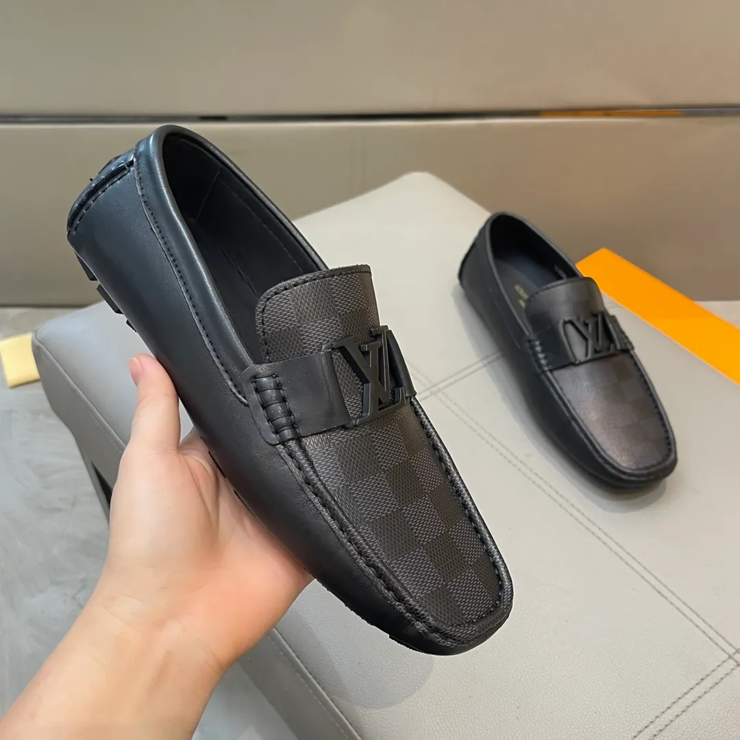 Factory price: 460💰LV men's beanie shoes 2025 official website synchronized <market top version> imported cowhide ➕ black cowhide original packaging. Size 38-45